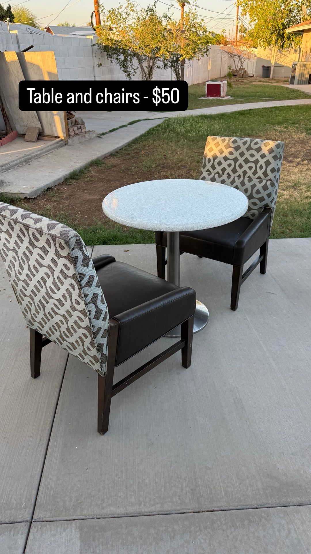 Table & Chairs