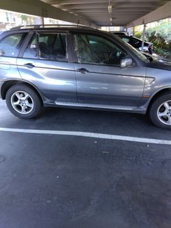 BMW X530i
