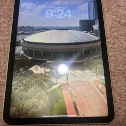 Apple IPad yellow Gold 128GB