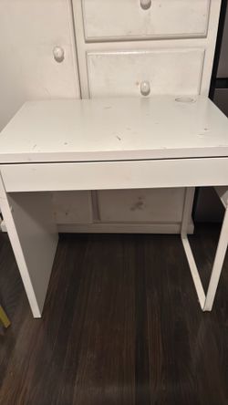 Old white desk