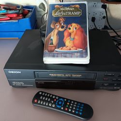 VCR Just Like New Works Perfect With Remote $60 Very Firm