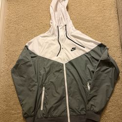 Men’s Nike Windbreaker