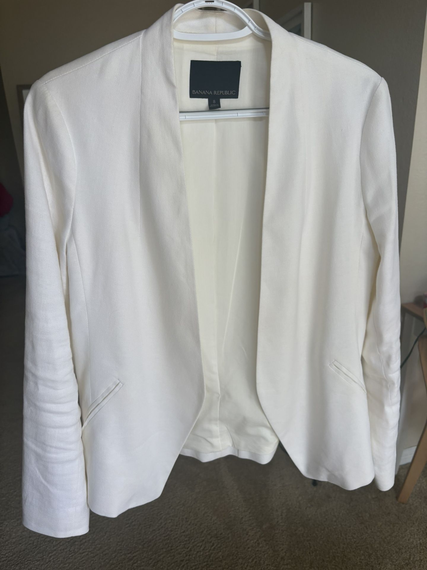 White Banana Republic Blazer (size 8)