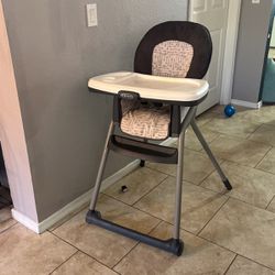 Graco Rolling High Chair 