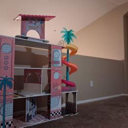 Barbie Play House