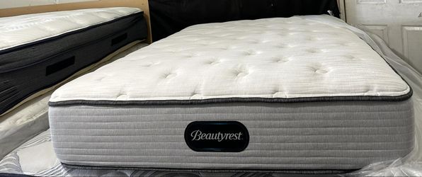 Full Size Mattress (Colchón Full Size)