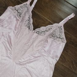 Vintage Women's Nylon Full Slip Size 38F Price Is Firm Cash Only 