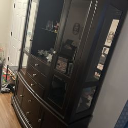 Buffet And Hutch