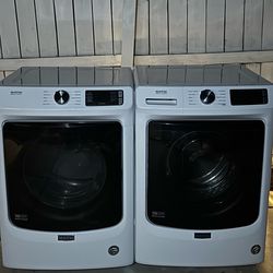 Free Delivery - Matching Washer And Dryer