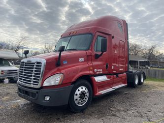 2012 Freightliner Cascadia Cummins Semi Truck