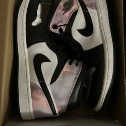 NIKE, JORDAN 1 MID, BLACK/BLEACHED CLORAL-WHITE