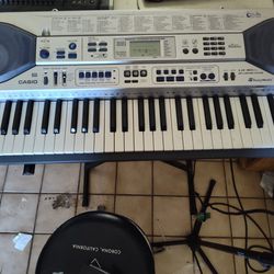 Casio Keyboard With A Stand