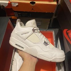 Jordan Pure Money 4s size 12 USED But Clean