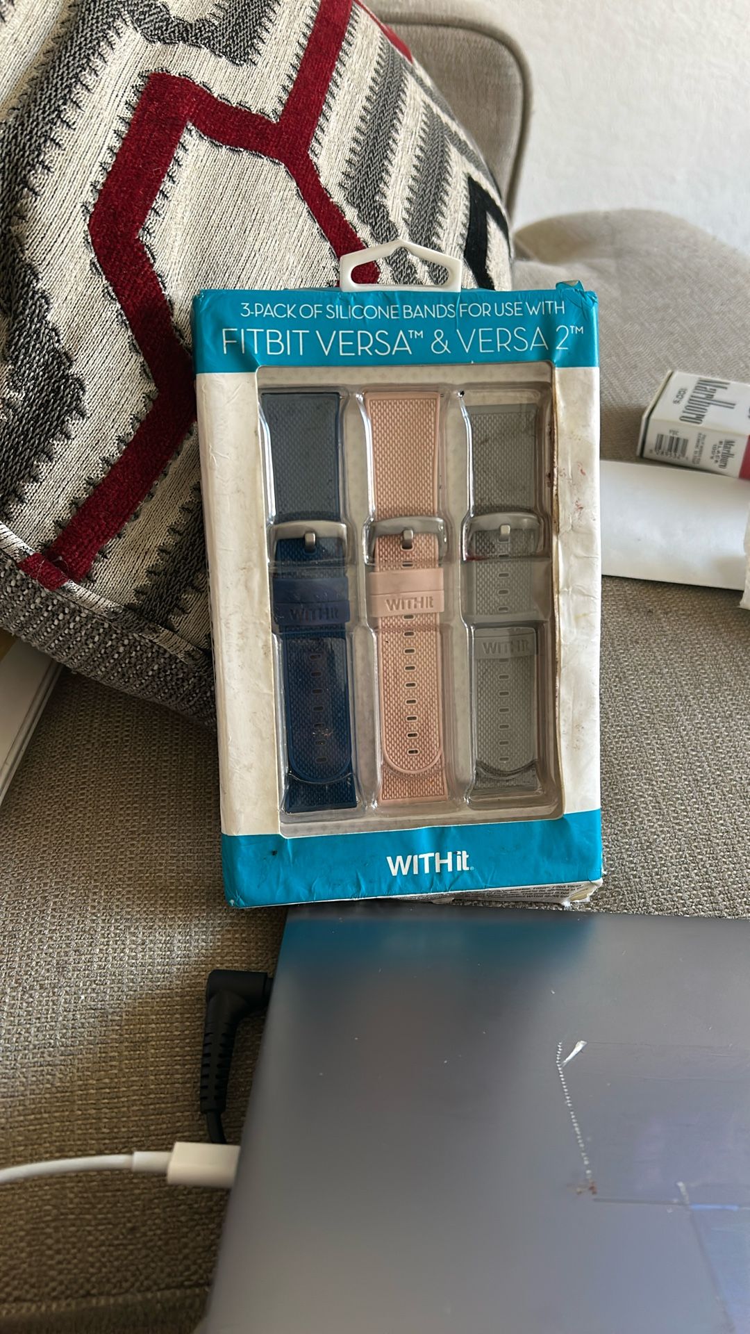 Fitbit Verse & Verse 2 With It