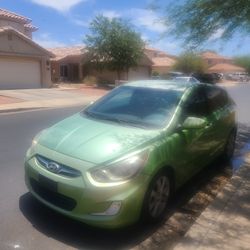 2012 Hyundai Accent