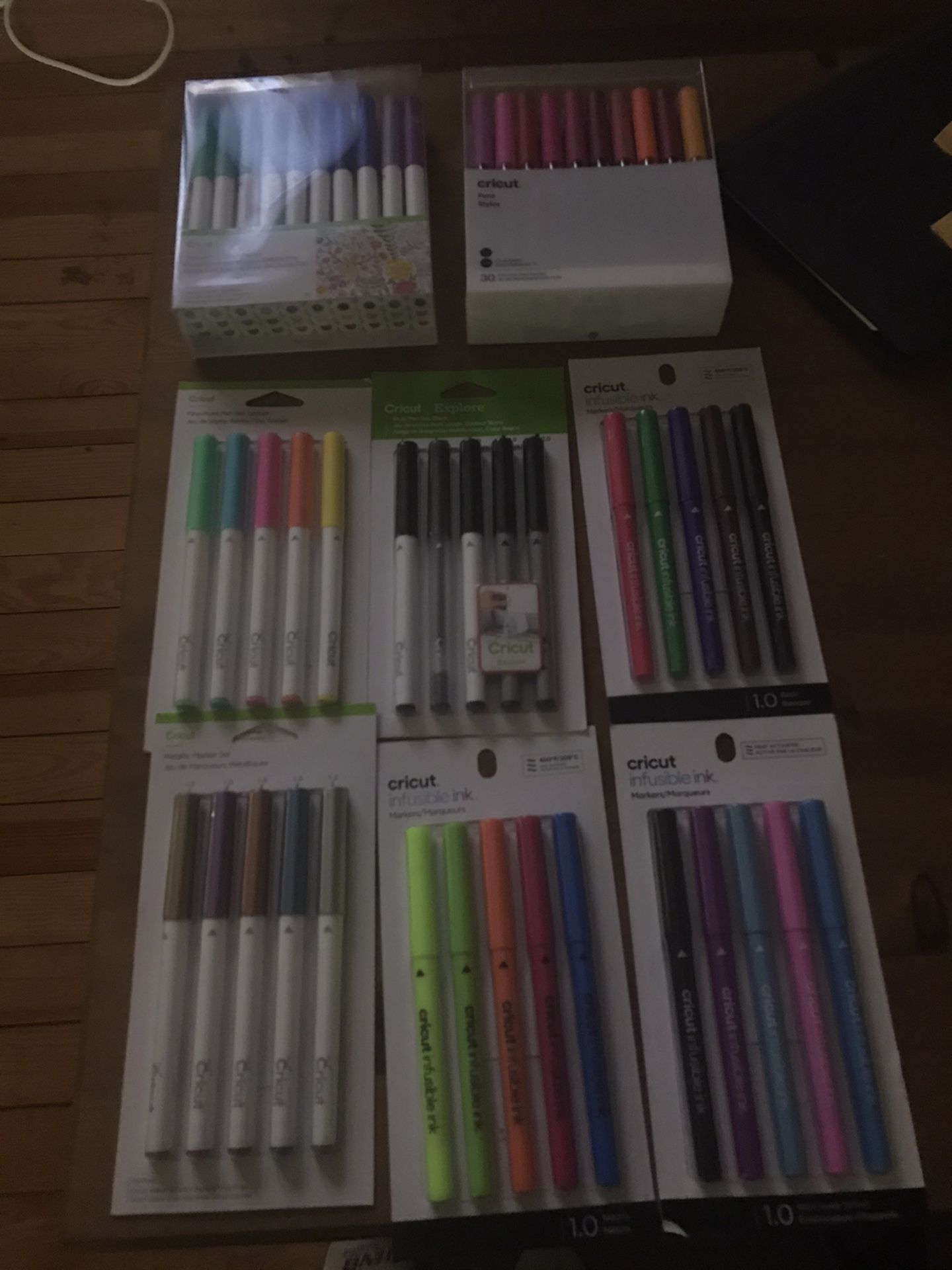 Cricut Pens for Sale in Miami, FL - OfferUp