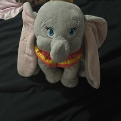Dumbo plushy