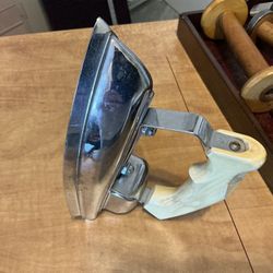 Antique 200 V Rotring Iron 450 W Iron