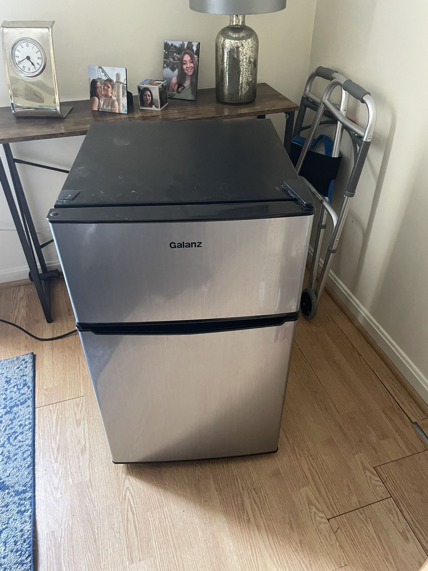Galanz Mini Fridge