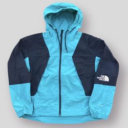 THE NORTH FACE WINDBREAKER SIZE WOMENS MEDIUM / MENS SMALL 