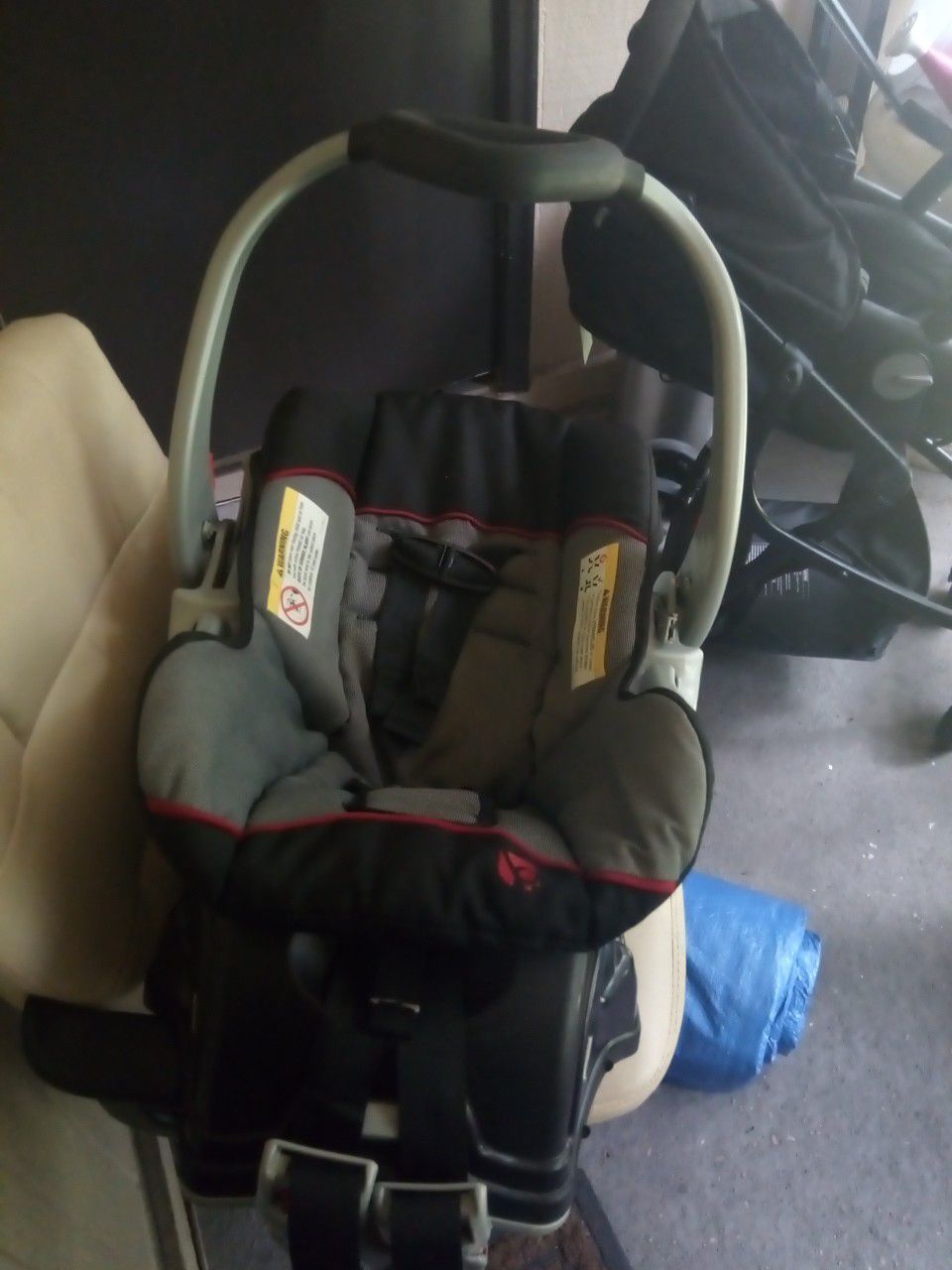In perfect condition infant car seat