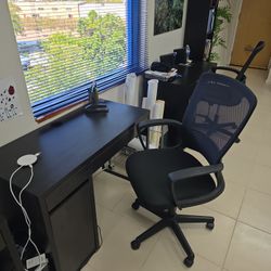 Desk With Chair