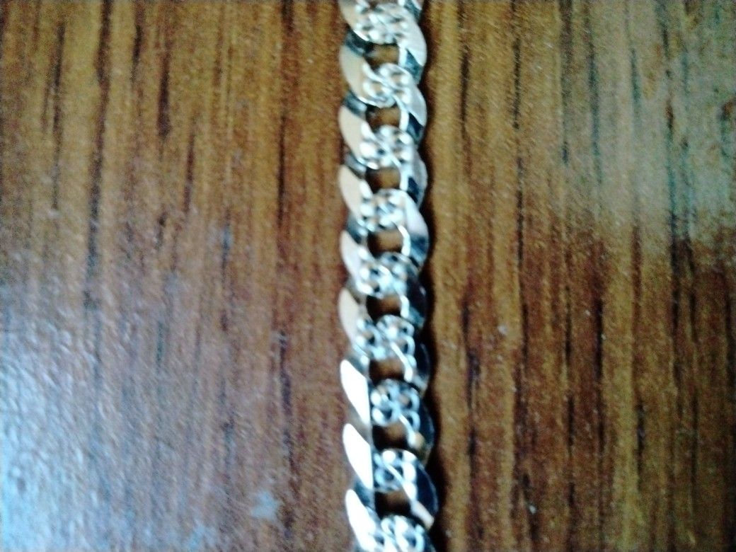 Diamond Paved Necklace