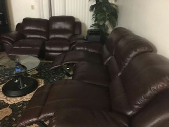 Leather five seater Recliner sofa