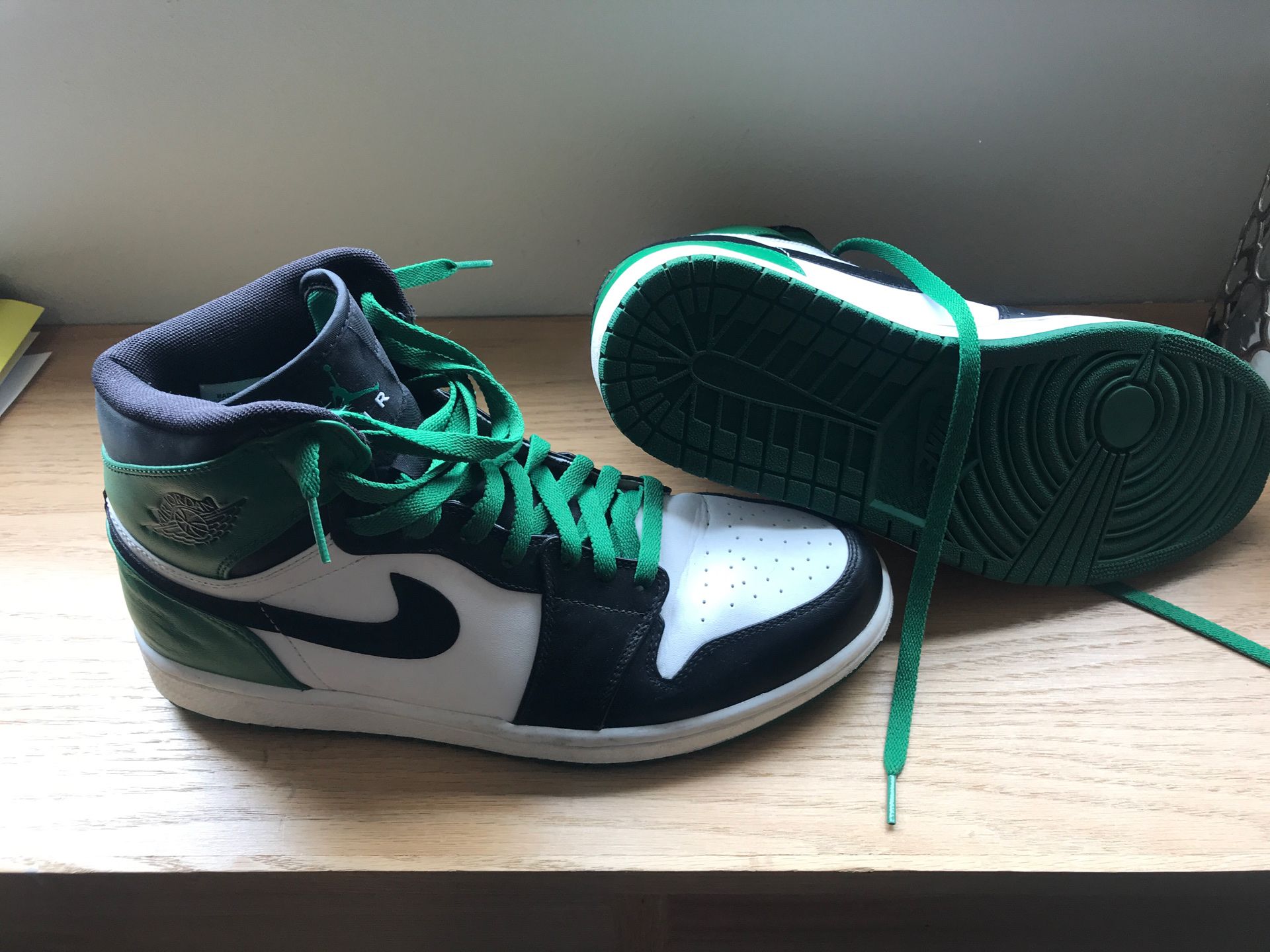 Jordan 1 retro defining moments Celtics (dmp)