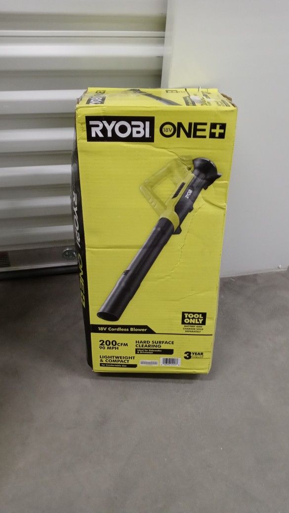 Ryobi One + 18-volt Cordless Leaf Blower