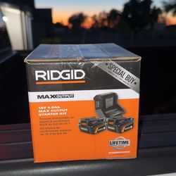 18V MAX Output Starter Kit with (2) 4.0 Ah Batteries and Chargers