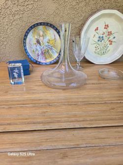 misc collectable glass and plates