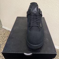 Jordan 4 Retro “ Black Cat” 