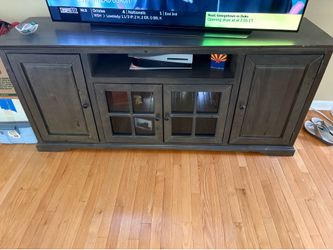 Entertainment stand