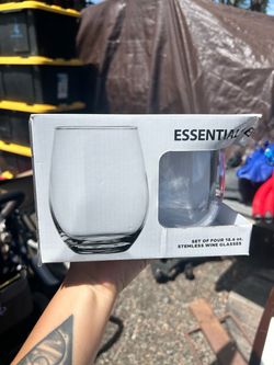 Stemless wine glasses