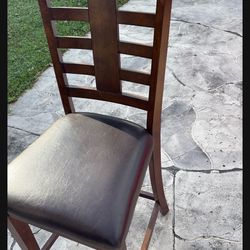 Bar Height Stool / Chair