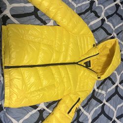 Yellow Guess Puffer 