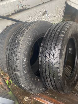 Four Firestone tires 17s