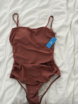 One piece never worn women’s bathing suit