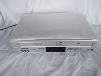 Panasonic DVD VCR Combo excellent condition..remote not working