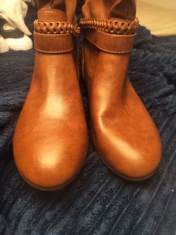 American Eagle Ankle Brown Boots