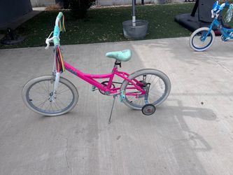 Girls bike