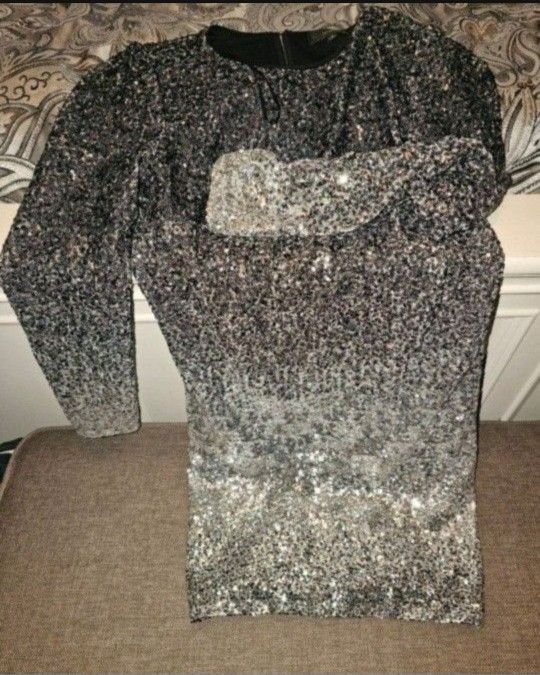 Size 4 Sexy And Short Dress For Wedding Or Date