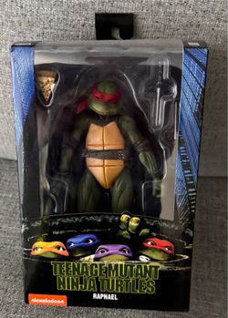 NECA Mutant Turtles TMNT Raphael 1/10 Scale 7 inch Action Figure 2018