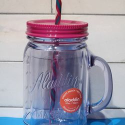 32oz  Traveler Tumbler $10 (One Available)