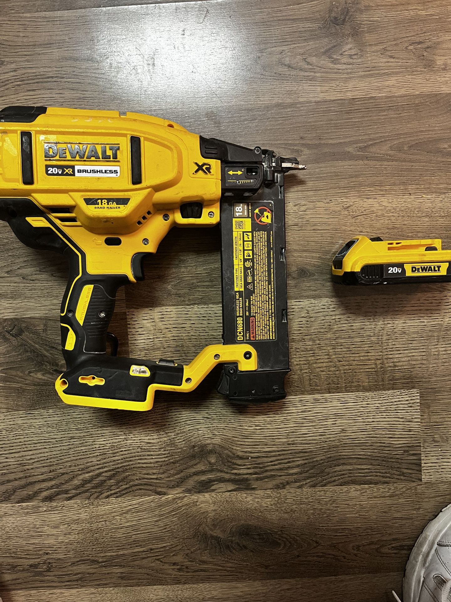 Dewalt Nail Gun