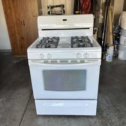 Frigidaire Gas Stove