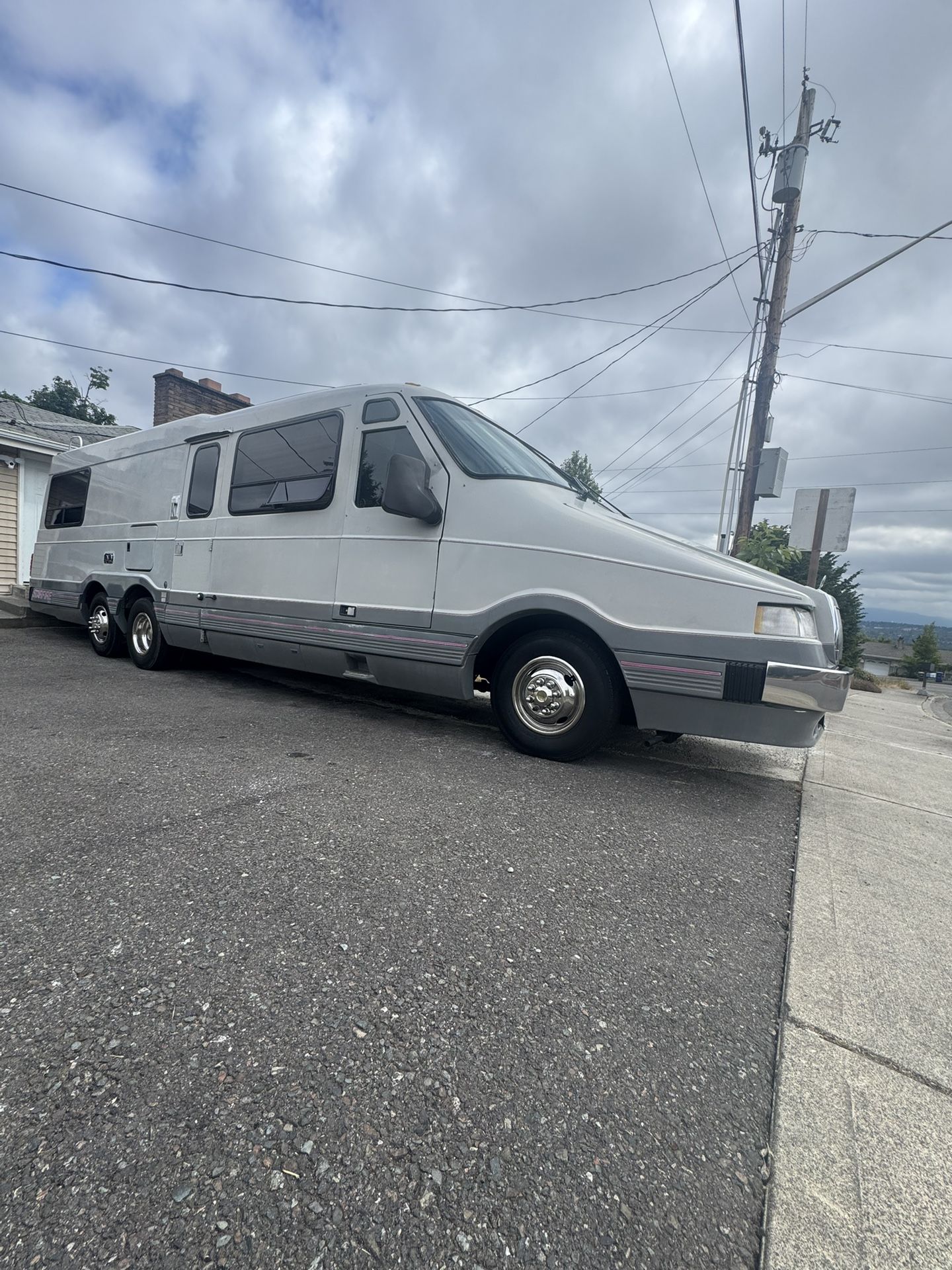 1987 Eldorado Starfire