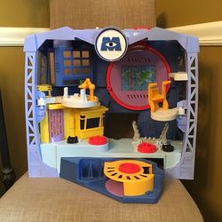 FISHER PRICE IMAGINEXT MONSTERS UNIVERSITY SCARE FLOOR 2013