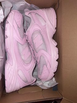 New Balance  Sneakers Pink
